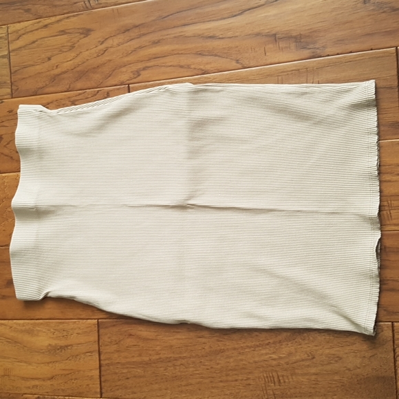 Room Service Cream Elastic Waist Ribbed Skirt Size L - Picture 1 of 10